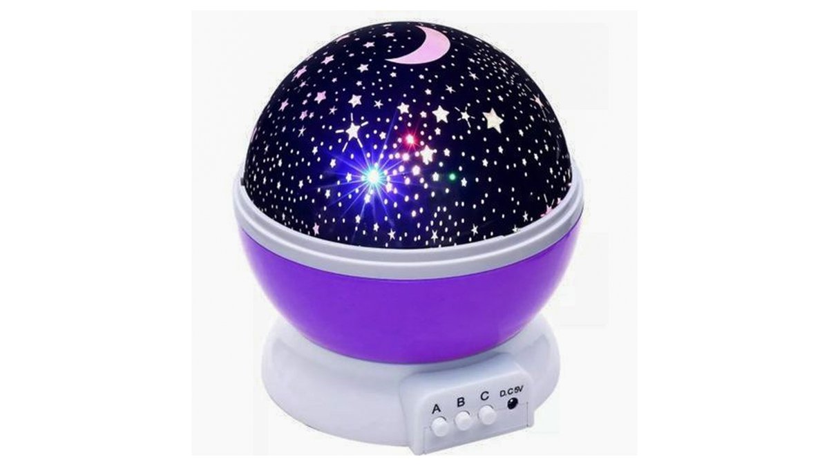 מנורת לילה מקרינה כוכבים וירח בצבע סגול 🟣