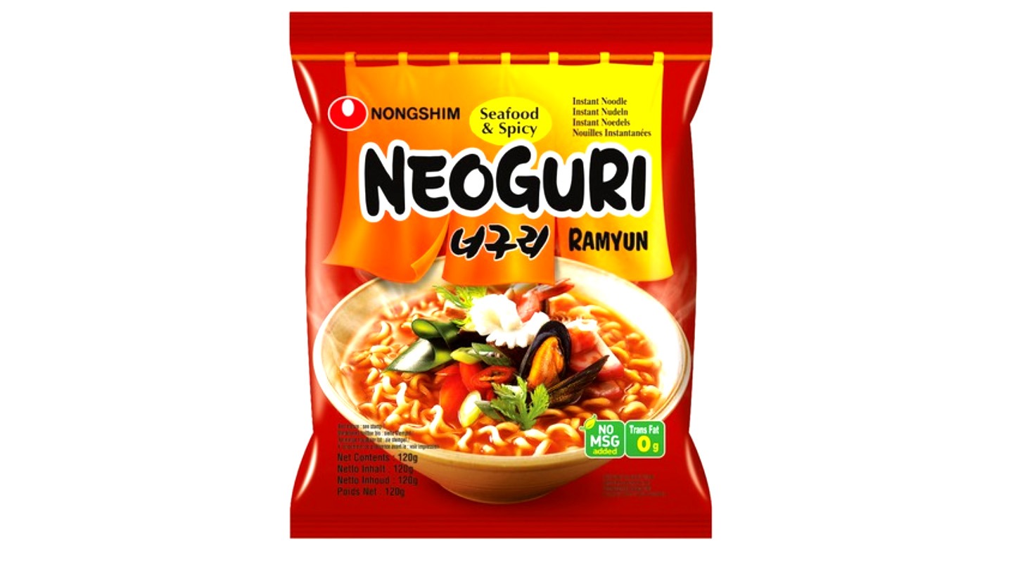 Nongshim Neoguri Seafood Noodle Ramen in a Bag